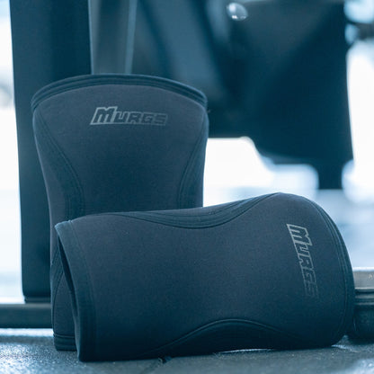 V2 7mm Knee Sleeves - Black on Black (Pair)